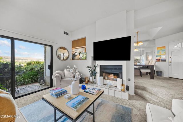 5728 Skyview Way G, Agoura Hills, CA 91301