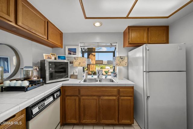 5728 Skyview Way G, Agoura Hills, CA 91301