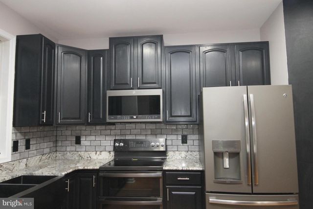 4695 SANDS RD, Harwood, MD 20776