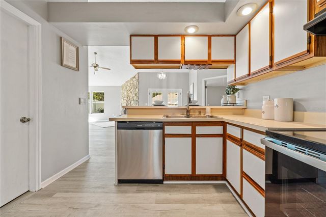 11304 MAYBROOK AVENUE, Riverview, FL 33569