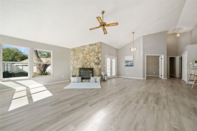 11304 MAYBROOK AVENUE, Riverview, FL 33569