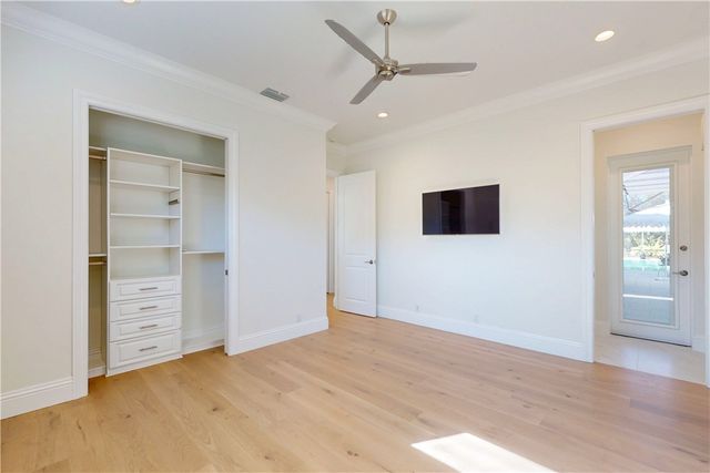 1008 Isla Verde Square, Vero Beach, FL 32963