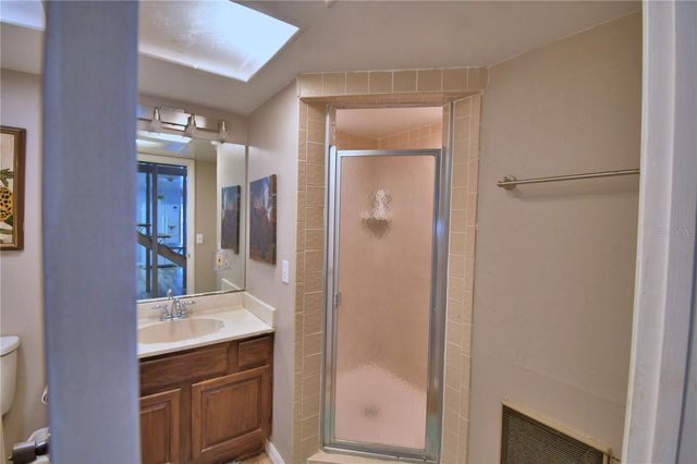 201 LAKE BONNY DRIVE E, Lakeland, FL 33801