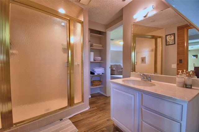 201 LAKE BONNY DRIVE E, Lakeland, FL 33801