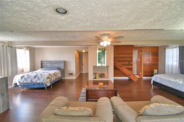 201 LAKE BONNY DRIVE E, Lakeland, FL 33801