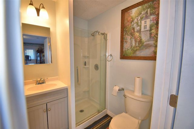 201 LAKE BONNY DRIVE E, Lakeland, FL 33801