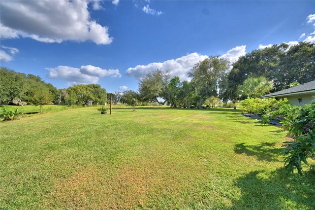 201 LAKE BONNY DRIVE E, Lakeland, FL 33801