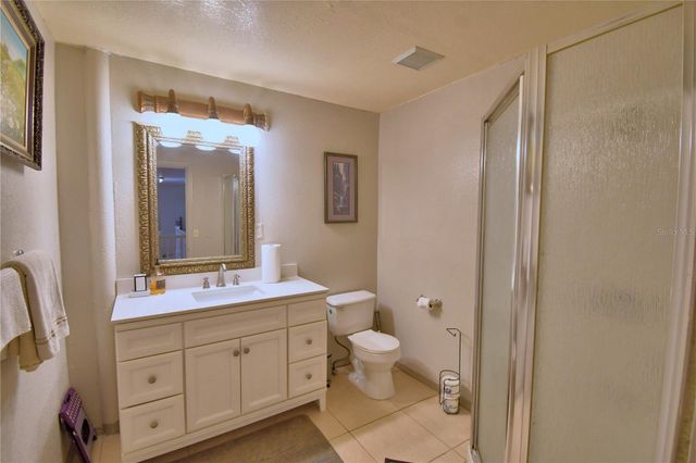 201 LAKE BONNY DRIVE E, Lakeland, FL 33801
