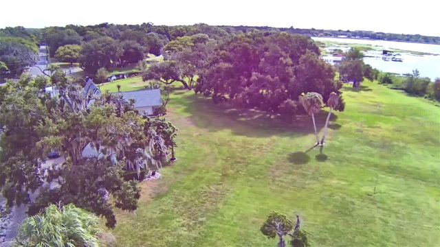 201 LAKE BONNY DRIVE E, Lakeland, FL 33801