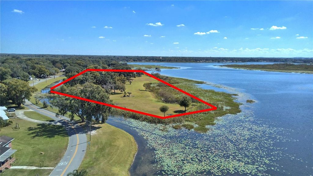 201 LAKE BONNY DRIVE E, Lakeland, FL 33801