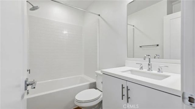 686 Limoncello Lane, Covina, CA 91723