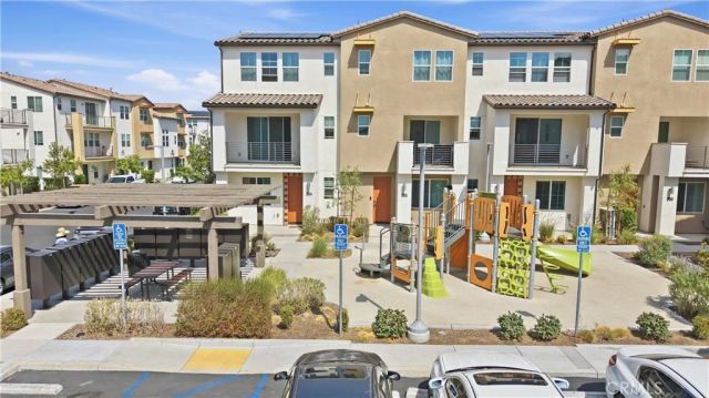 686 Limoncello Lane, Covina, CA 91723