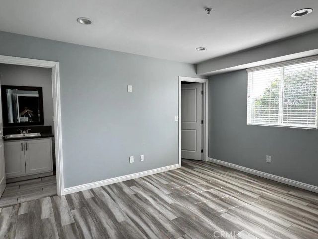 433 E 30th, Los Angeles, CA 90011