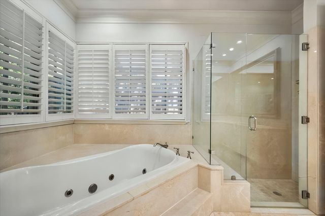 2410 GREEN PARK Drive, Arlington, TX 76017