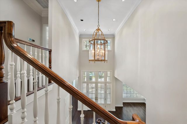 2410 GREEN PARK Drive, Arlington, TX 76017