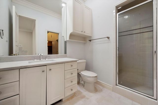 2410 GREEN PARK Drive, Arlington, TX 76017
