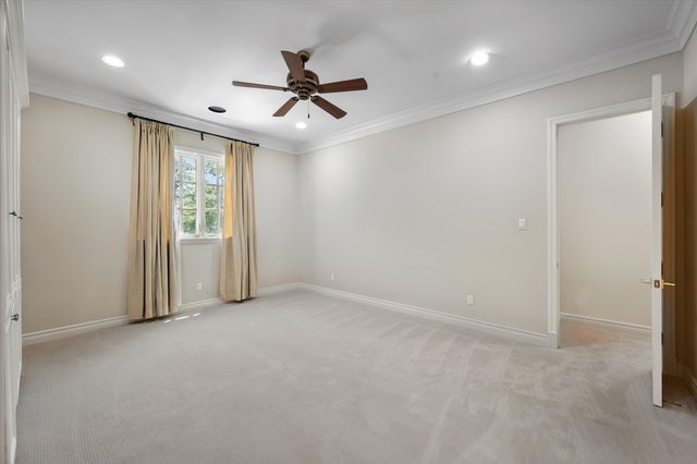 2410 GREEN PARK Drive, Arlington, TX 76017