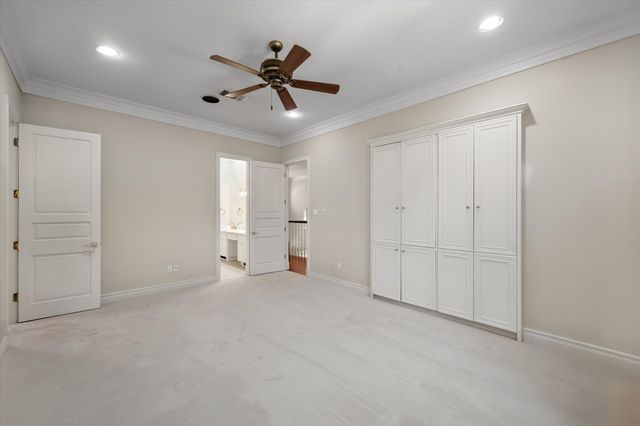 2410 GREEN PARK Drive, Arlington, TX 76017