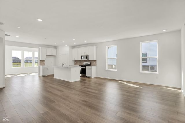 309 Onset Way, Westfield, IN 46074