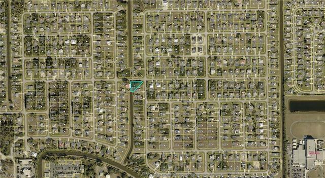 1213 Maple AVE N, Lehigh Acres, FL 33972