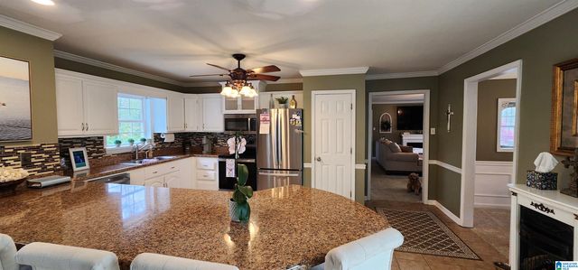 250 MARTIN DRIVE, Oneonta, AL 35121