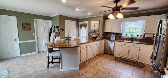 250 MARTIN DRIVE, Oneonta, AL 35121