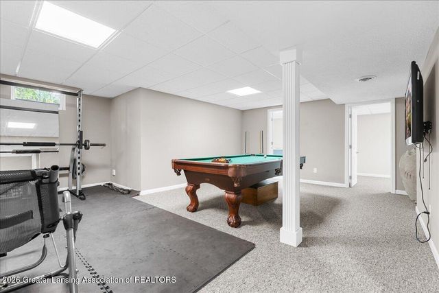 2120 Walmar Drive, Lansing, MI 48917