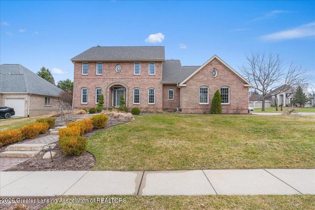 2120 Walmar Drive, Lansing, MI 48917