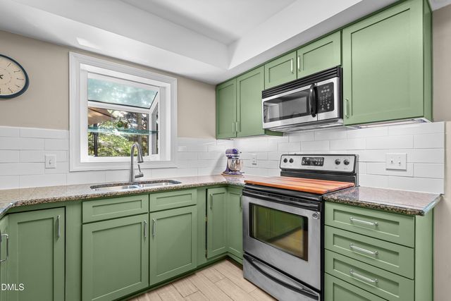 109 Hilary Place, Cary, NC 27513