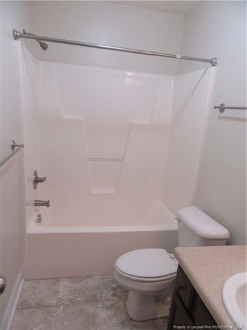 2212 Cliff Swallow Drive, Fayetteville, NC 28306