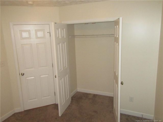 2212 Cliff Swallow Drive, Fayetteville, NC 28306