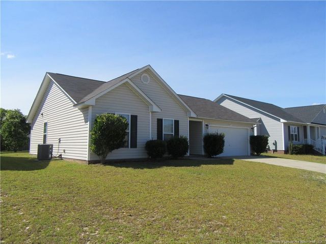 2212 Cliff Swallow Drive, Fayetteville, NC 28306