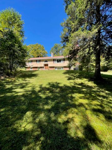 1868 Pond Road, Fletcher, VT 05464