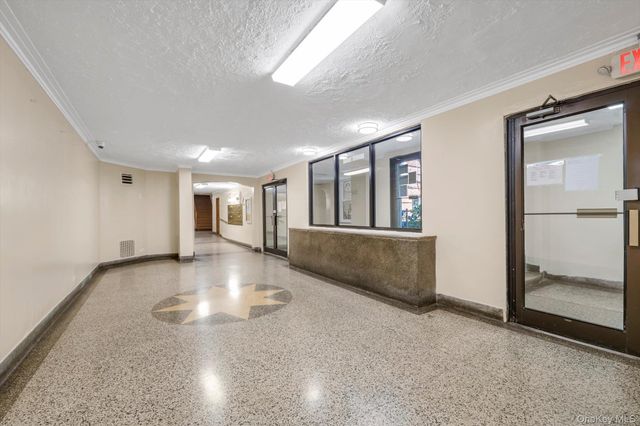 144-44 41st Avenue 3N, Flushing, NY 11355