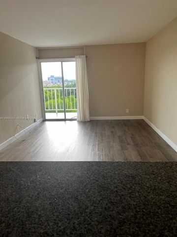 4550 NW 9th Street 701E, Miami, FL 33126