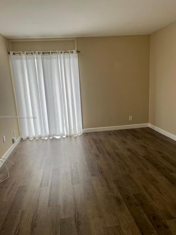 4550 NW 9th Street 701E, Miami, FL 33126
