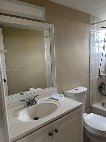 4550 NW 9th Street 701E, Miami, FL 33126