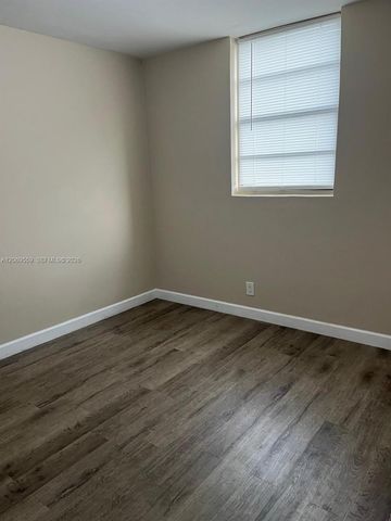 4550 NW 9th Street 701E, Miami, FL 33126