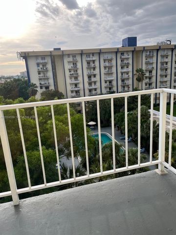 4550 NW 9th Street 701E, Miami, FL 33126