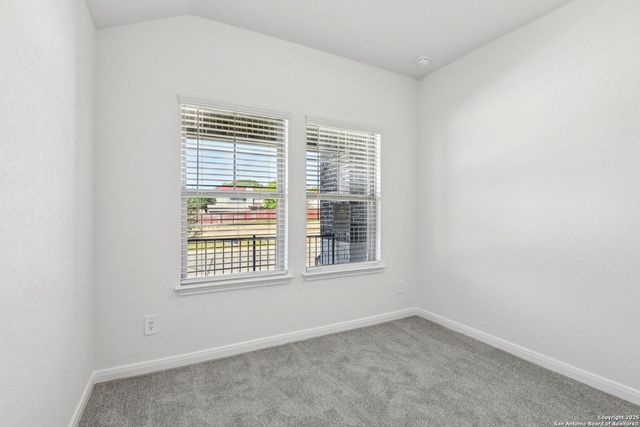 10258 King Robert, San Antonio, TX 78239