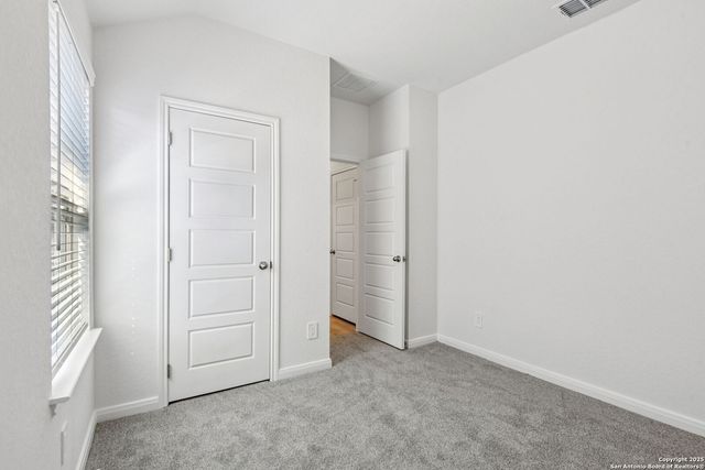 10258 King Robert, San Antonio, TX 78239