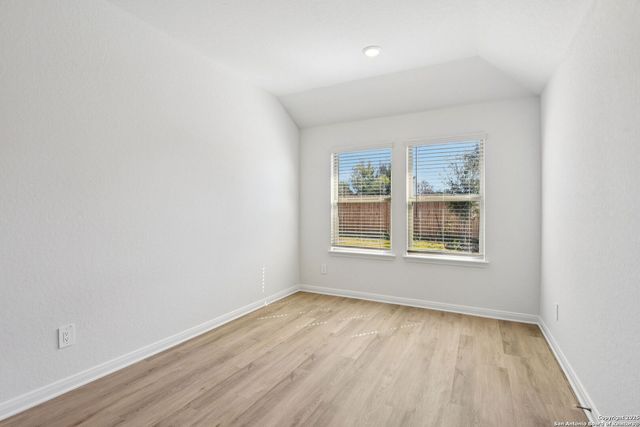 10258 King Robert, San Antonio, TX 78239