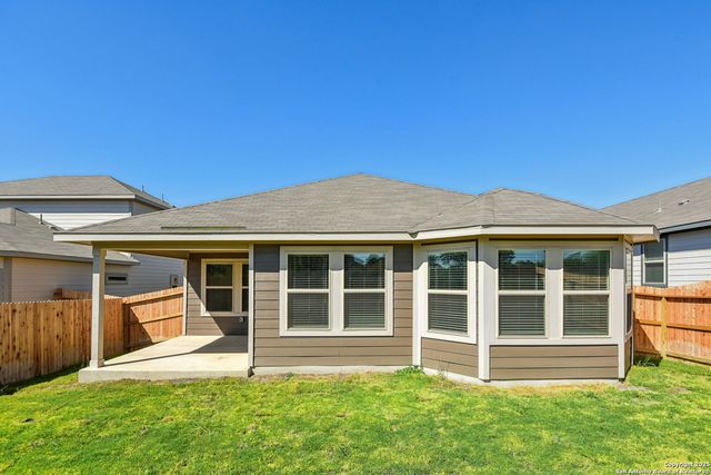 10258 King Robert, San Antonio, TX 78239