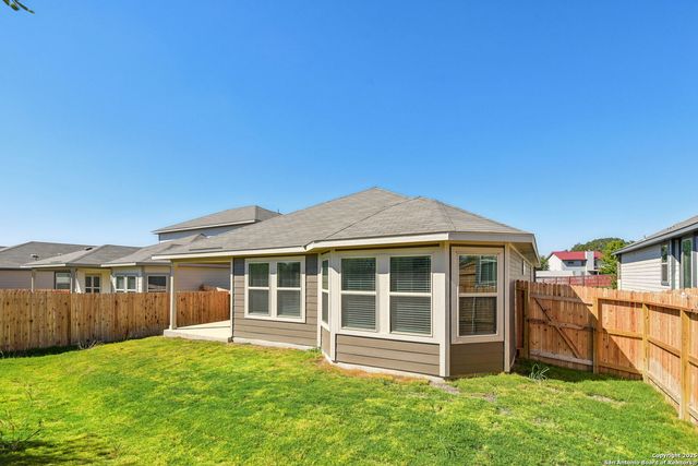 10258 King Robert, San Antonio, TX 78239