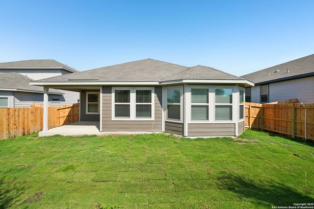 10258 King Robert, San Antonio, TX 78239