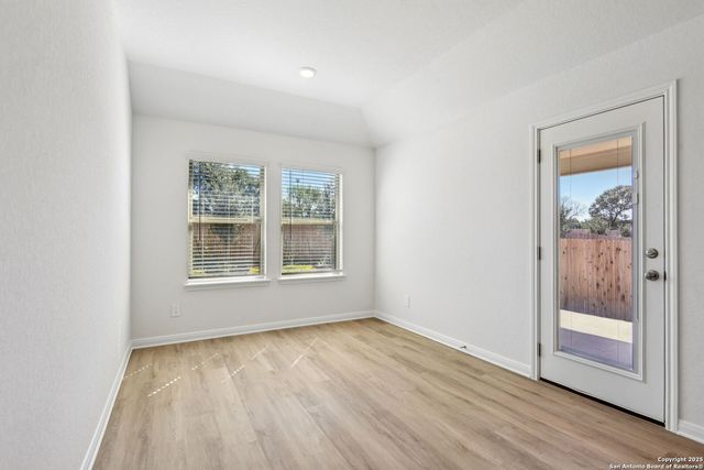 10258 King Robert, San Antonio, TX 78239