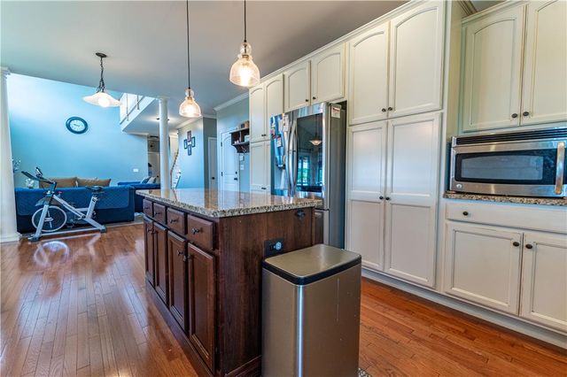 2140 Eagles Landing Drive, Upper Nazareth Twp, PA 18064