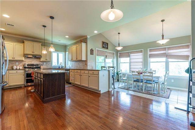 2140 Eagles Landing Drive, Upper Nazareth Twp, PA 18064