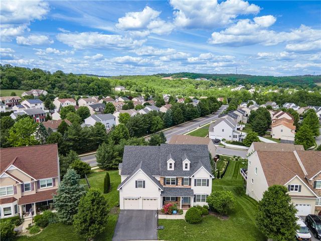 2140 Eagles Landing Drive, Upper Nazareth Twp, PA 18064