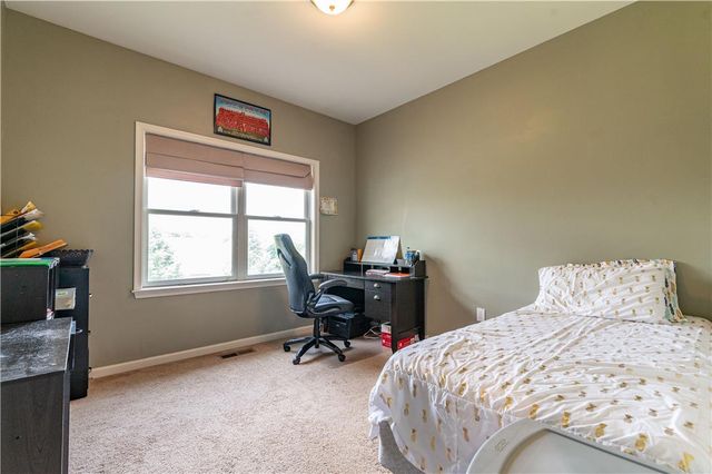 2140 Eagles Landing Drive, Upper Nazareth Twp, PA 18064